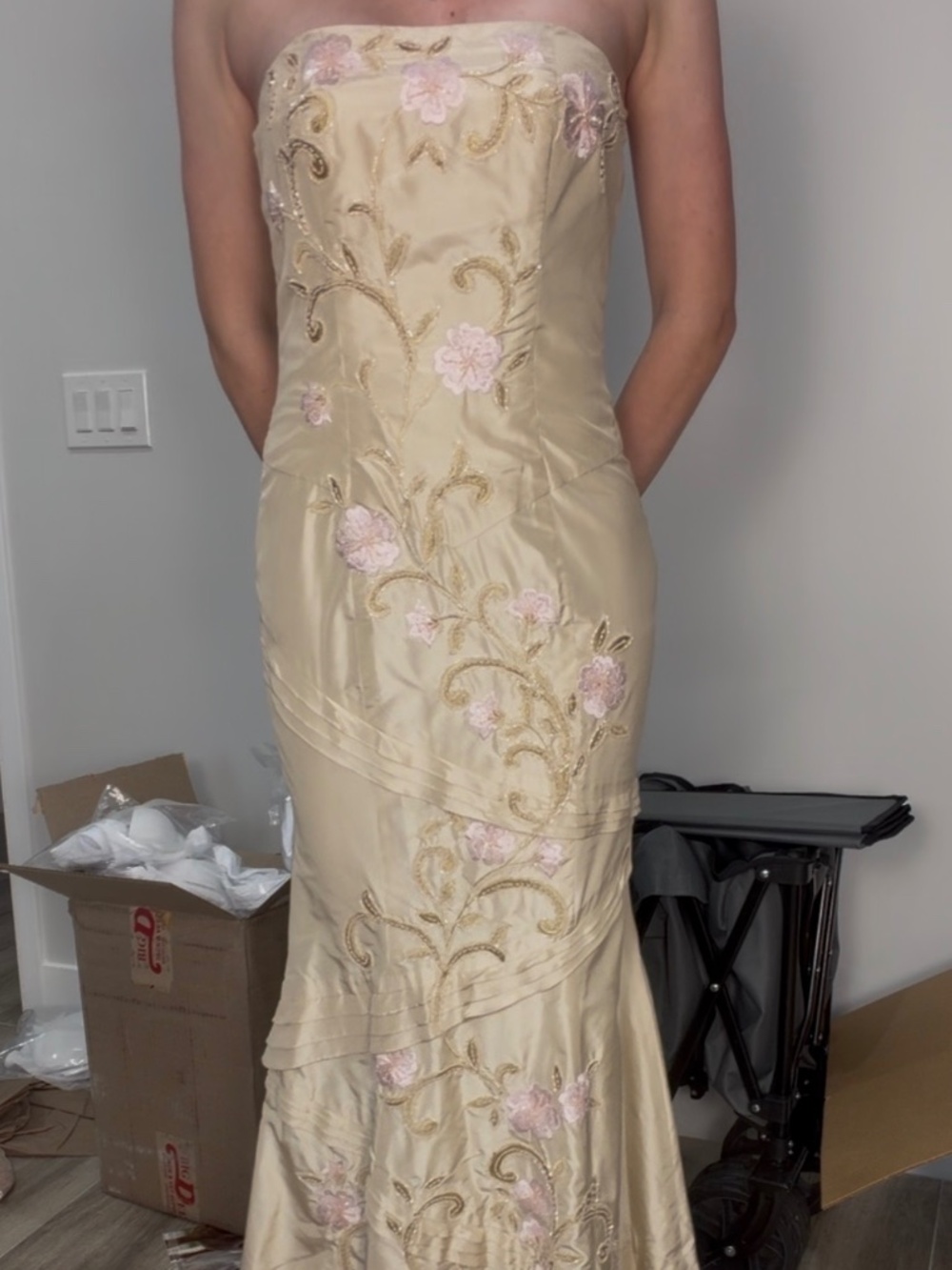 Vintage Claire’s Collection Embroidered Strapless Mermaid Gown ✨